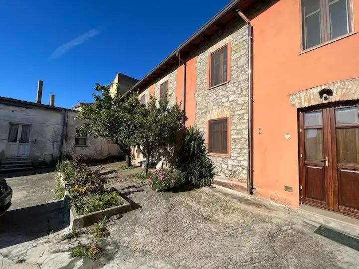 La Corte Degli Aranci Senorbi Exterior foto