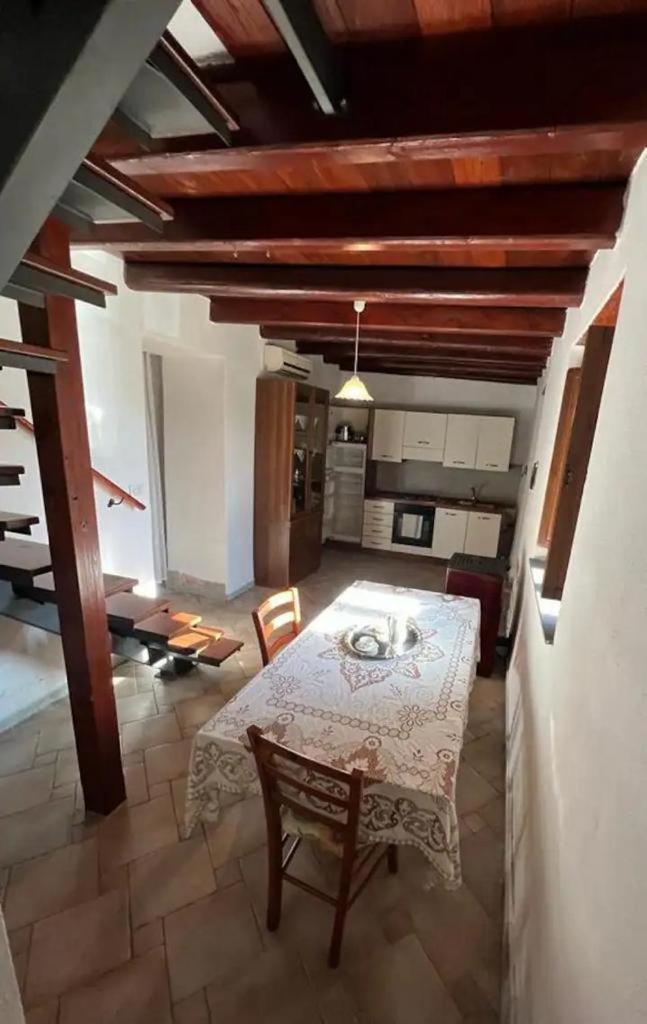 La Corte Degli Aranci Senorbi Exterior foto