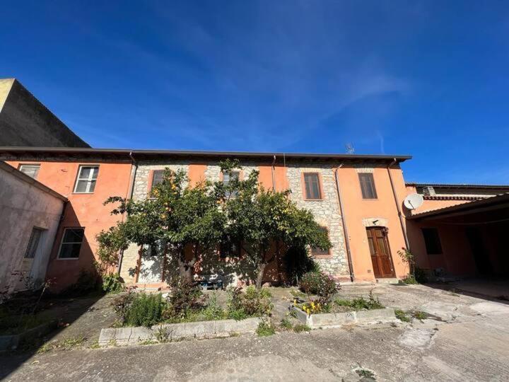 La Corte Degli Aranci Senorbi Exterior foto